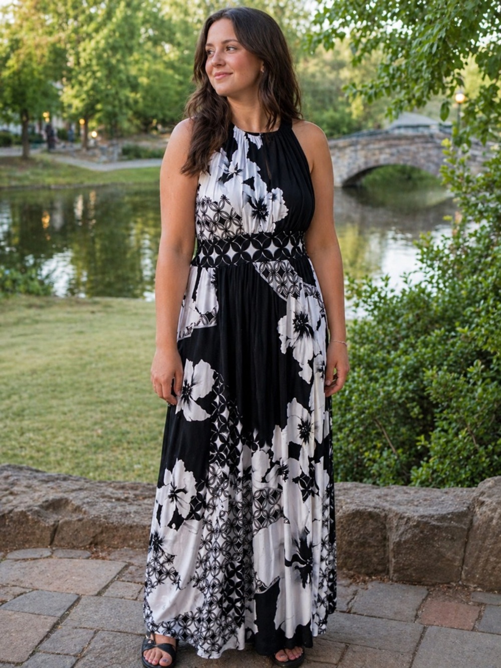 White House Black Market Black & White Maxi Dress – Size Small